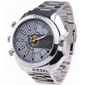 4GB 1080P IR Night Vision Waterproof Spy Camera Watch with Stainless Steel Design